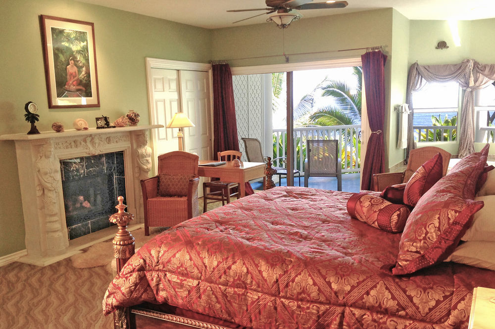 The Palms Cliff House Inn Honomu Exterior photo